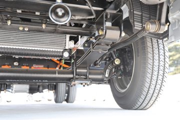 �ɵ�EF3 2024�� 4.2T 4.01�׵��Ŵ��綯����С��56.67kWhͼƬ