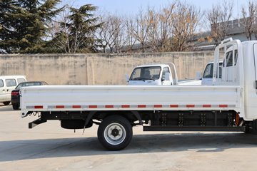 �ɵ�EF3 2024�� 4.2T 4.01�׵��Ŵ��綯����С��56.67kWhͼƬ