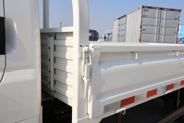 �ɵ�EF3 2024�� 4.2T 4.01�׵��Ŵ��綯����С��56.67kWhͼƬ