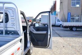 祥菱Q分体式&nbsp;电动载货车驾驶室图片