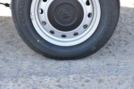 祥菱Q分体式&nbsp;电动载货车底盘图片