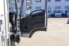 陕汽商用车 德龙G1 137马力 4.18米单排仓栅式轻卡 陕汽商用车 德龙G1 137马力 4.18米单排仓栅式轻卡