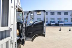 陕汽商用车 德龙G1 137马力 4.18米单排仓栅式轻卡 陕汽商用车 德龙G1 137马力 4.18米单排仓栅式轻卡