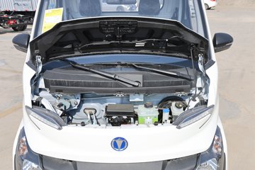 �ɵ�EQ2 ������ 3.01�׵��Ŵ��綯����΢�� ����38.4kWhͼƬ