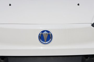 �ɵ�EQ2 ������ 3.01�׵��Ŵ��綯����΢�� ����38.4kWhͼƬ