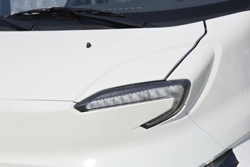 �ɵ�EQ2 ������ 3.01�׵��Ŵ��綯����΢�� ����38.4kWhͼƬ