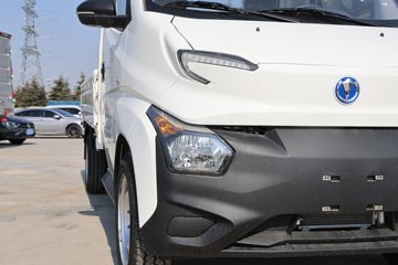 �ɵ�EQ2 ������ 3.01�׵��Ŵ��綯����΢�� ����38.4kWhͼƬ