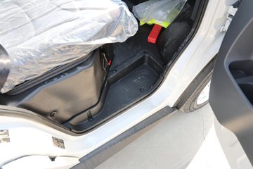 �ɵ�EQ2 ������ 3.01�׵��Ŵ��綯����΢�� ����38.4kWhͼƬ