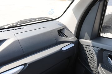 �ɵ�EQ2 ������ 3.01�׵��Ŵ��綯����΢�� ����38.4kWhͼƬ