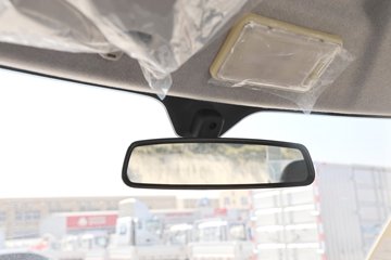 �ɵ�EQ2 ������ 3.01�׵��Ŵ��綯����΢�� ����38.4kWhͼƬ