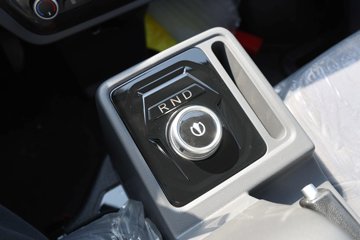 �ɵ�EQ2 ������ 3.01�׵��Ŵ��綯����΢�� ����38.4kWhͼƬ