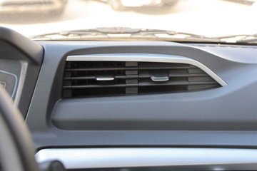 �ɵ�EQ2 ������ 3.01�׵��Ŵ��綯����΢�� ����38.4kWhͼƬ