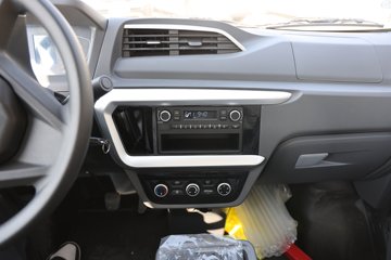 �ɵ�EQ2 ������ 3.01�׵��Ŵ��綯����΢�� ����38.4kWhͼƬ