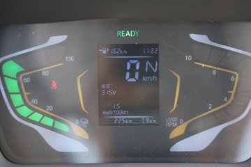 �ɵ�EQ2 ������ 3.01�׵��Ŵ��綯����΢�� ����38.4kWhͼƬ