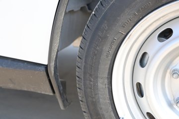 �ɵ�EQ2 ������ 3.01�׵��Ŵ��綯����΢�� ����38.4kWhͼƬ