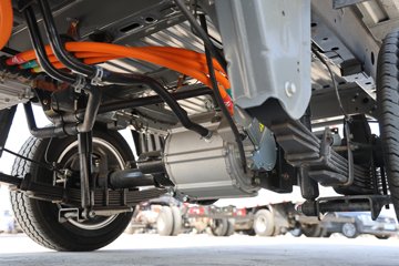 �ɵ�EQ2 ������ 3.01�׵��Ŵ��綯����΢�� ����38.4kWhͼƬ