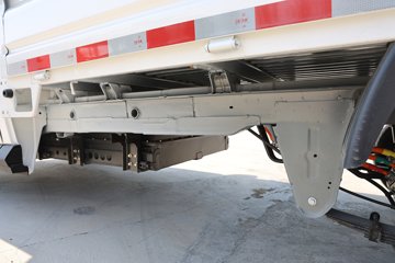 �ɵ�EQ2 ������ 3.01�׵��Ŵ��綯����΢�� ����38.4kWhͼƬ