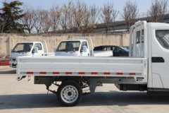 飞碟EQ2 畅享版 2.6T 3.01米单排纯电动栏板微卡38.4kWh 飞碟EQ2 畅享版 2.6T 3.01米单排纯电动栏板微卡38.4kWh