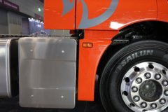 重汽汕德卡SITRAK G7S 13L柴油 540马力 4X2 AMT自动档牵引车
