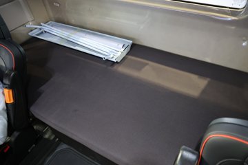 �����ǵ¿�SITRAK G7S 13L���� 540���� 4X2 AMT�Զ���ǣ����ͼƬ