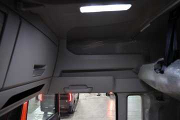 �����ǵ¿�SITRAK G7S 13L���� 540���� 4X2 AMT�Զ���ǣ����ͼƬ