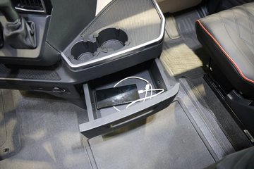 �����ǵ¿�SITRAK G7S 13L���� 540���� 4X2 AMT�Զ���ǣ����ͼƬ