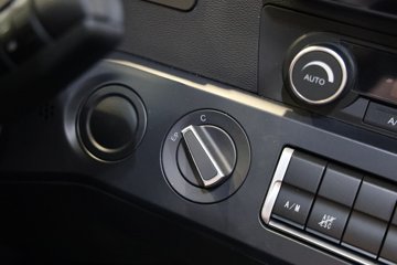 �����ǵ¿�SITRAK G7S 13L���� 540���� 4X2 AMT�Զ���ǣ����ͼƬ