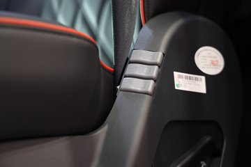�����ǵ¿�SITRAK G7S 13L���� 540���� 4X2 AMT�Զ���ǣ����ͼƬ
