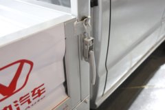 成功汽车 角马 舒适型 1.6L汽油 122马力 2.705米双排栏板微卡