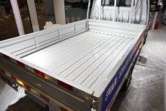 成功汽车 角马 舒适型 1.6L汽油 122马力 2.705米双排栏板微卡