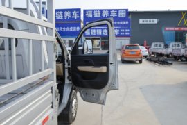 跨越王X3 PLUS EV&nbsp;电动载货车驾驶室图片