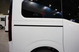 聚星&nbsp;电动封闭厢货外观图片