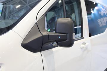 Ͼά  2025 3.5T 4.9987綯51.5kWhͼƬ