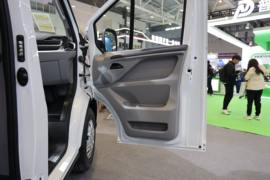 聚星&nbsp;电动封闭厢货驾驶室图片