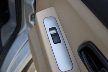 ������Խ��X1 ���ʰ� 1.2L ���� 91���� 2.535��˫����ʽ΢��(������)(����)ͼƬ