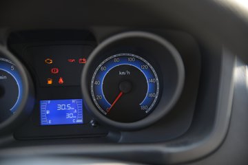 ������Խ��X1 ���ʰ� 1.2L ���� 91���� 2.535��˫����ʽ΢��(������)(����)ͼƬ