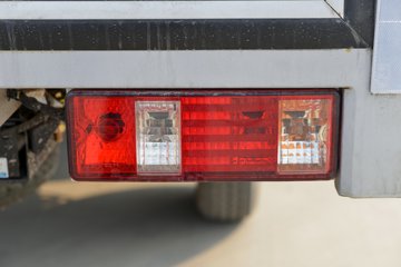 ������Խ��X1 ���ʰ� 1.2L ���� 91���� 2.535��˫����ʽ΢��(������)(����)ͼƬ