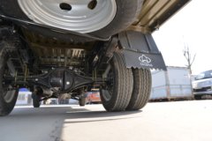 长安跨越王X1 1.6L汽油 122马力 4X2 5档 2.67米双排翼展式微卡