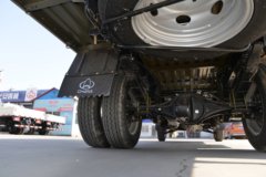 长安跨越王X1 1.6L汽油 122马力 4X2 5档 2.67米双排翼展式微卡