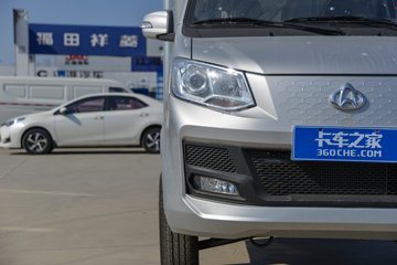 ������Խ��X1 1.2L���� 91���� 4X2 5�� 2.56�׵�����չʽ΢��ͼƬ