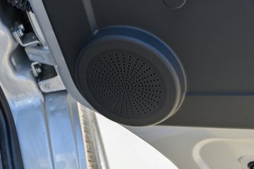 ������Խ��X1 1.2L���� 91���� 4X2 5�� 2.56�׵�����չʽ΢��ͼƬ