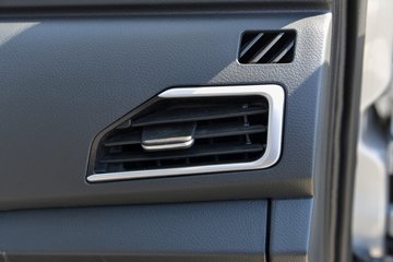 ������Խ��X1 1.2L���� 91���� 4X2 5�� 2.56�׵�����չʽ΢��ͼƬ