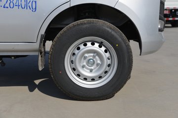 ������Խ��X1 1.2L���� 91���� 4X2 5�� 2.56�׵�����չʽ΢��ͼƬ