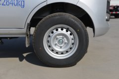 长安跨越王X1 1.2L汽油 91马力 4X2 5档 2.56米单排翼展式微卡