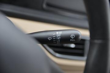 Խ ԽV3 2023 ׼ 107 1.5L 5΢ͼƬ