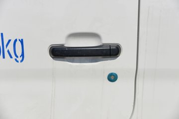 ԽD3  1.6L 122 5 3.8׵ʽ΢ͼƬ