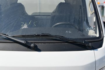 ԽD3  1.6L 122 5 3.8׵ʽ΢ͼƬ