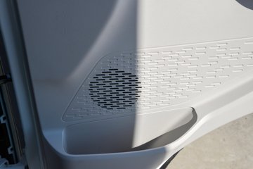 ������Խ��D3 ������ 1.6L���� 122���� ����5�� 3.8�׵�����ʽ΢��ͼƬ