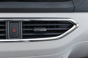 ������Խ��D3 ������ 1.6L���� 122���� ����5�� 3.8�׵�����ʽ΢��ͼƬ