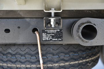 ������Խ��D3 ������ 1.6L���� 122���� ����5�� 3.8�׵�����ʽ΢��ͼƬ